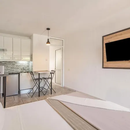 Hand Made * Costa Del Silencio