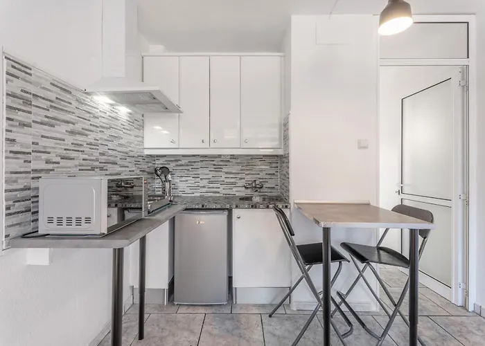 Hand Made Costa Del Silencio