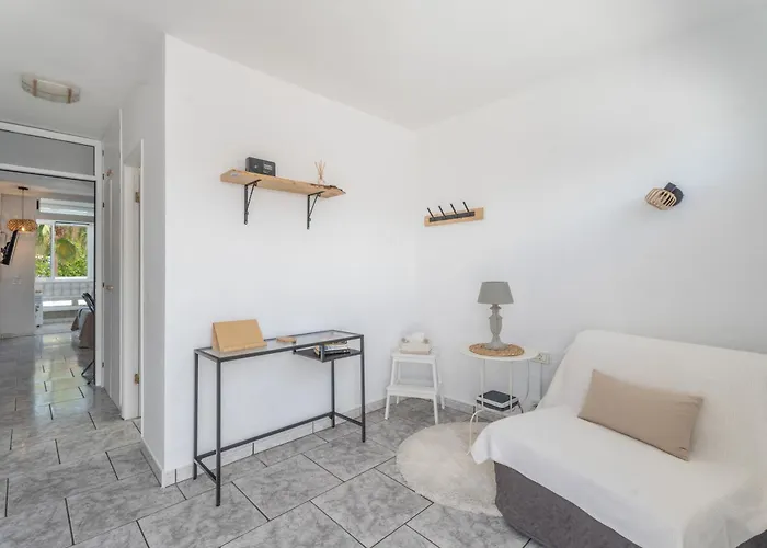 Hand Made Costa Del Silencio